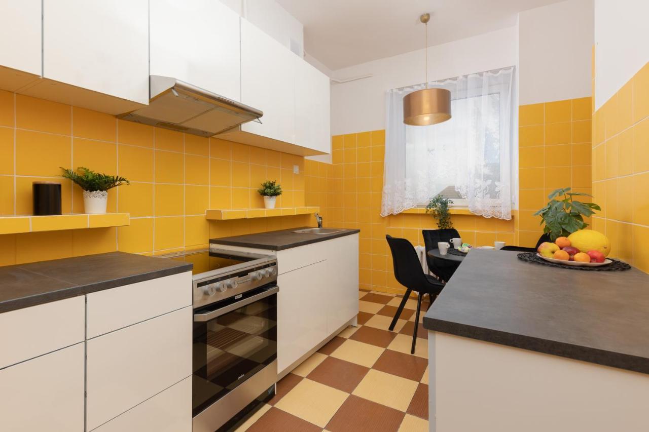Metro Plac Wilsona Apartments Mickiewicza By Noclegi Renters Warszawa Eksteriør bilde