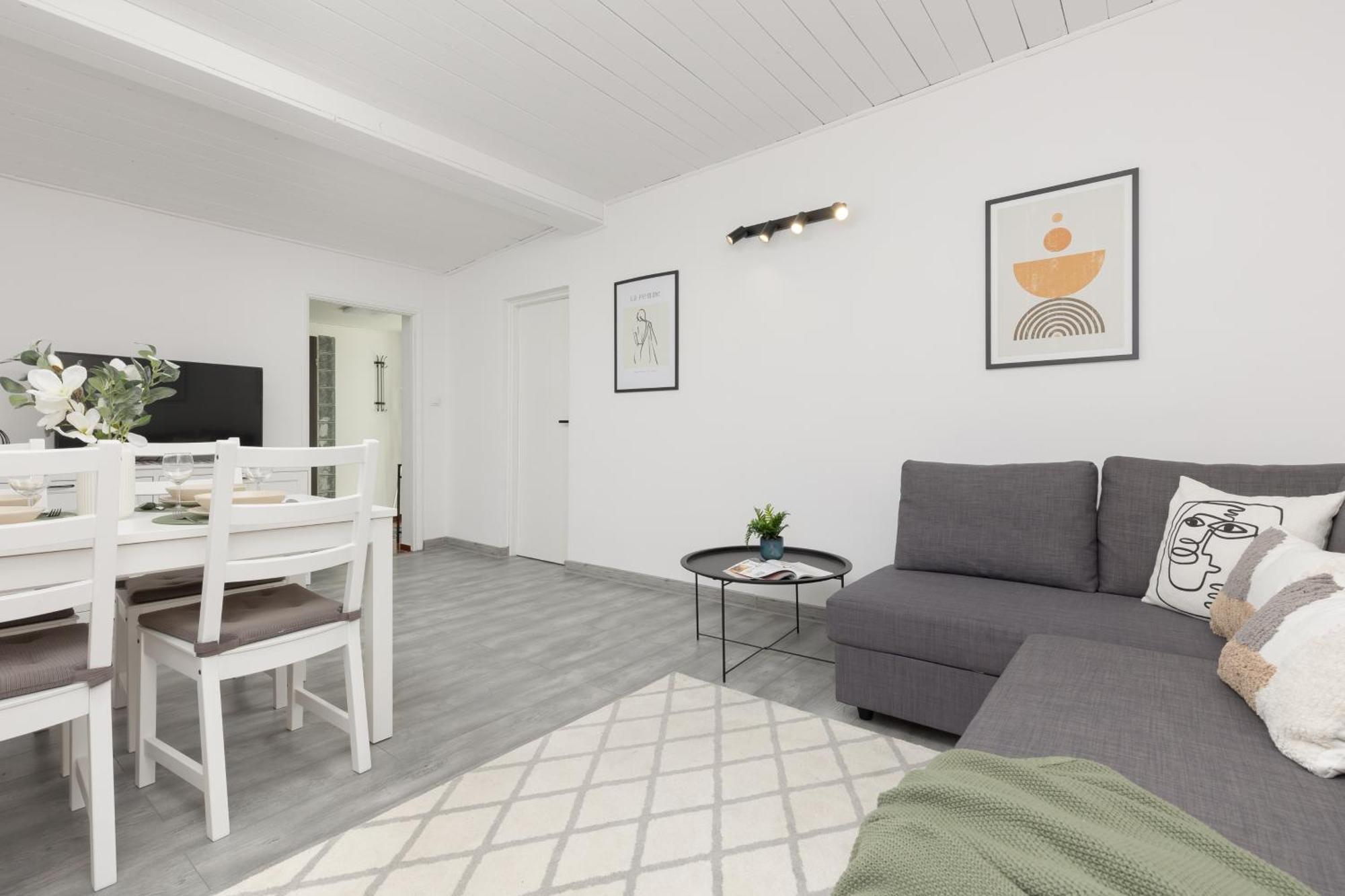 Metro Plac Wilsona Apartments Mickiewicza By Noclegi Renters Warszawa Eksteriør bilde